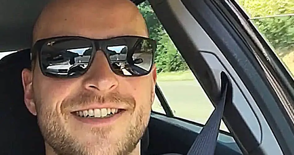 Benefits of Mirrored Sunglasses